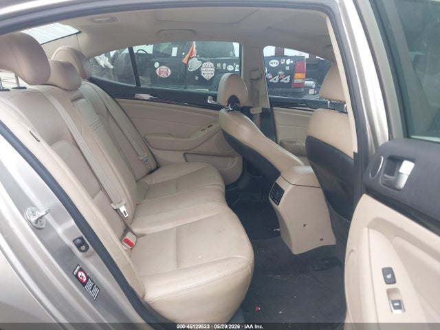 Kia Cadenza Premium