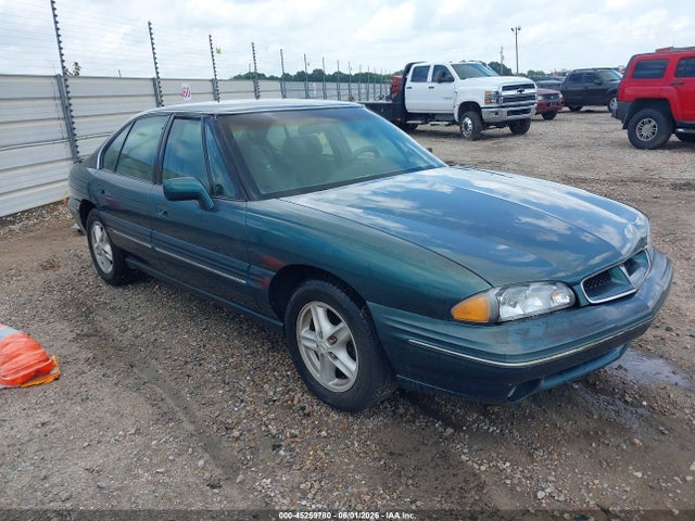 Salvage Pontiac Bonneville Image