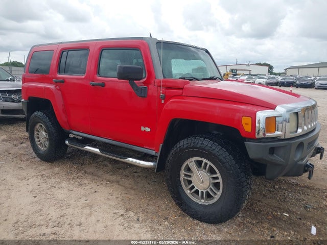 Salvage HUMMER H3 Image
