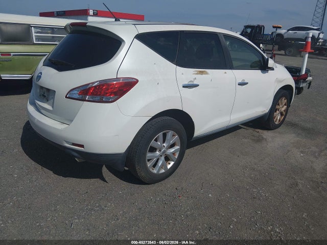 Nissan Murano S