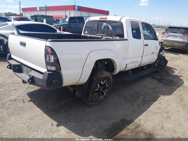 Toyota Tacoma Base V6