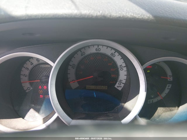Toyota Tacoma Base V6