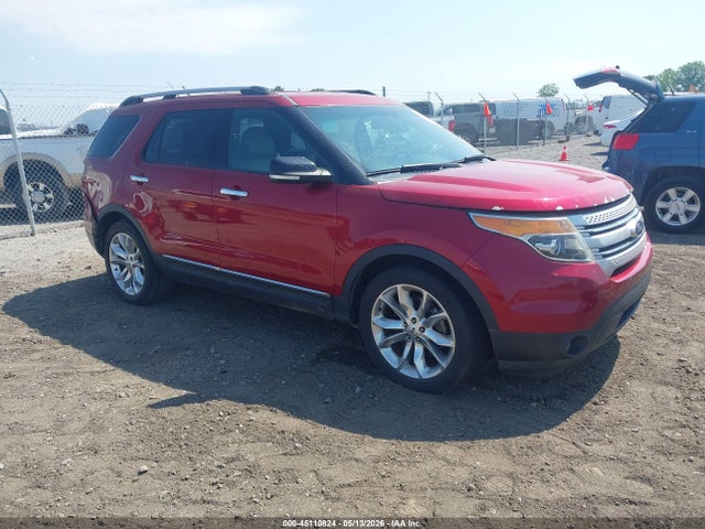 Salvage Ford Explorer Image
