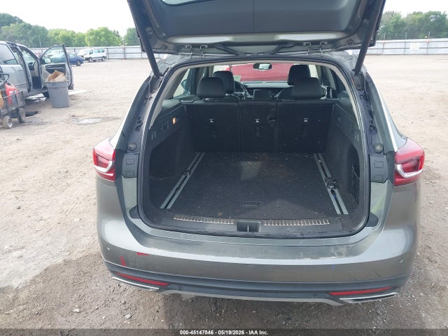 Buick Regal TourX Awd Essence