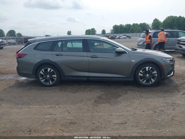 Buick Regal TourX Awd Essence