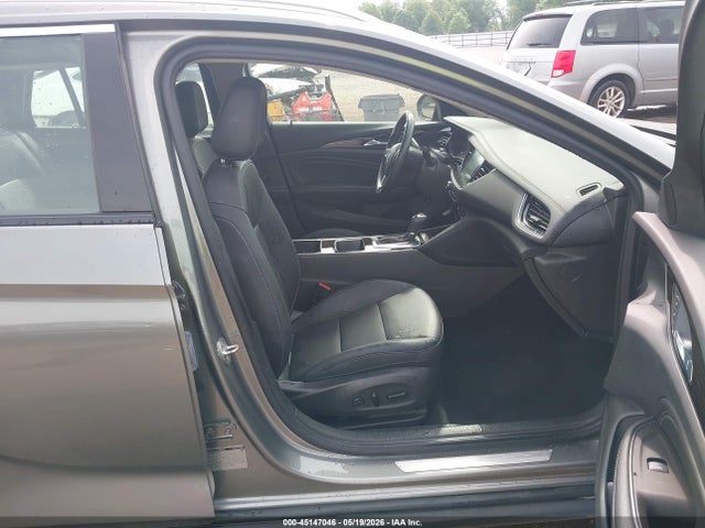 Buick Regal TourX Awd Essence