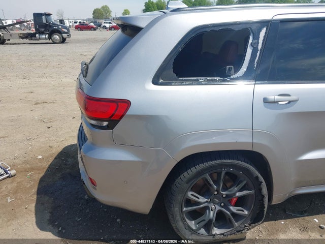 Jeep Grand Cherokee Srt