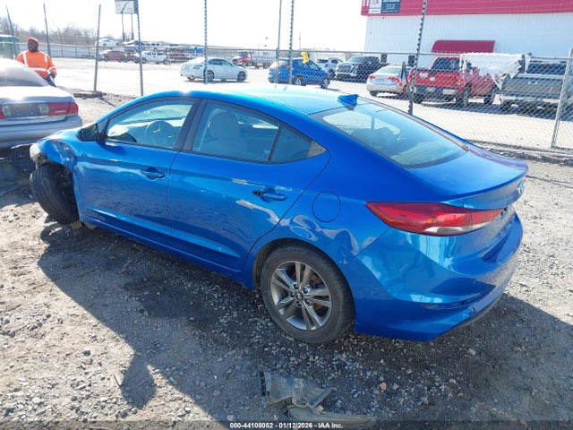 Hyundai ELANTRA Sel