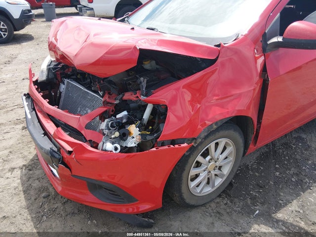 Chevrolet Sonic Lt Auto