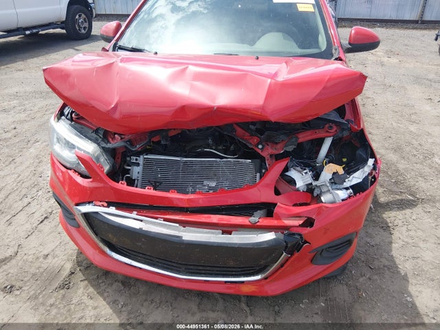 Chevrolet Sonic Lt Auto