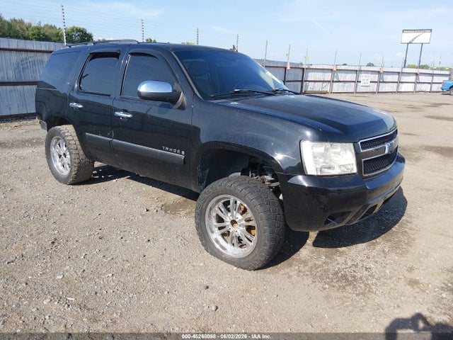 Salvage Chevrolet Tahoe Image