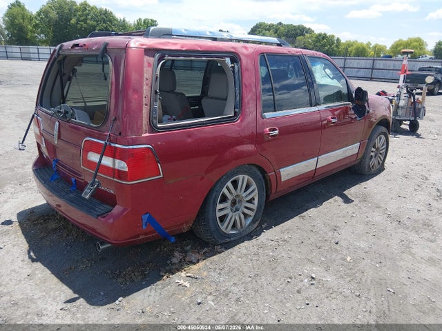 Lincoln Navigator