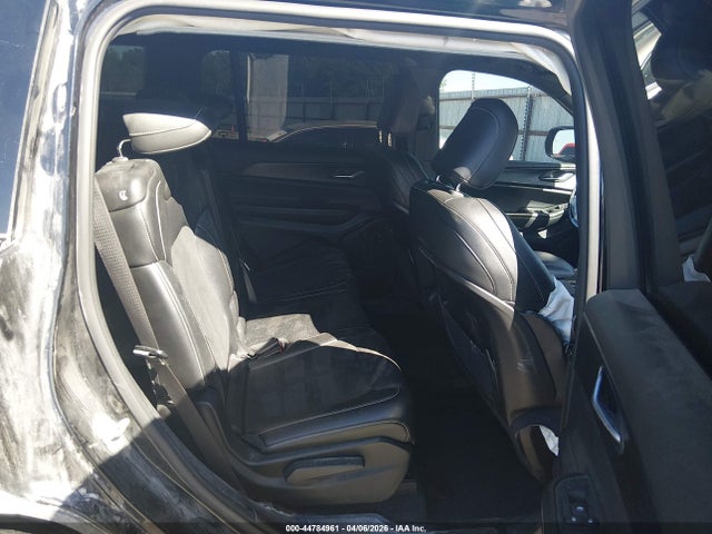 Jeep Grand Cherokee Altitude 4x2