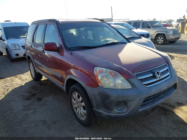 Salvage Honda CR-V Image