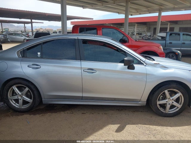 Subaru Legacy 2.5i