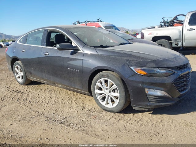 Salvage Chevrolet Malibu Image