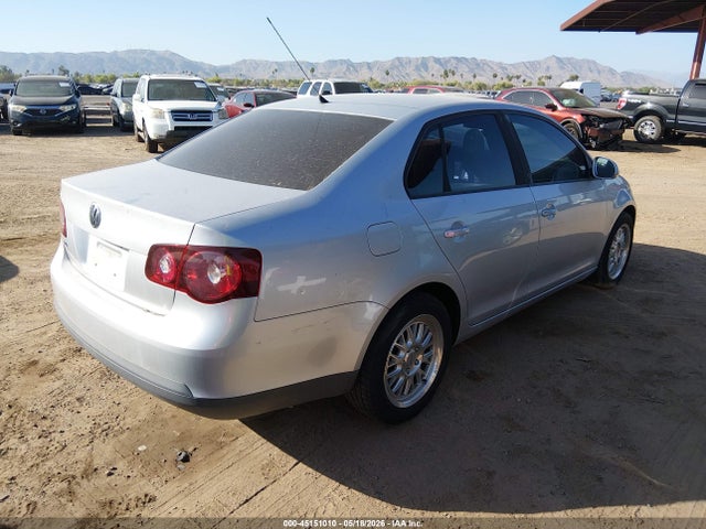 Volkswagen Jetta S