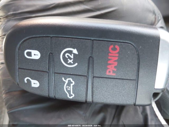 Dodge Journey Sxt