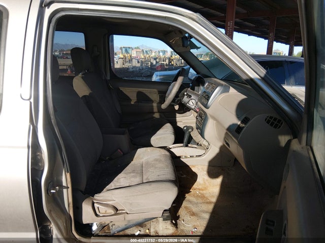 Nissan Frontier Xe-v6