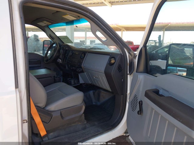 Ford F-350 Xl