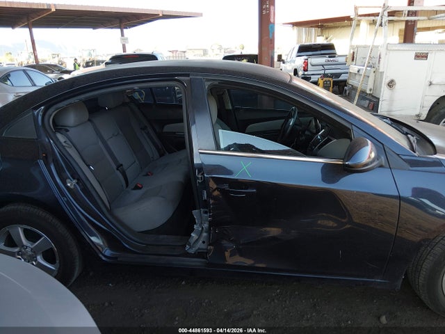 Chevrolet Cruze 1lt Auto
