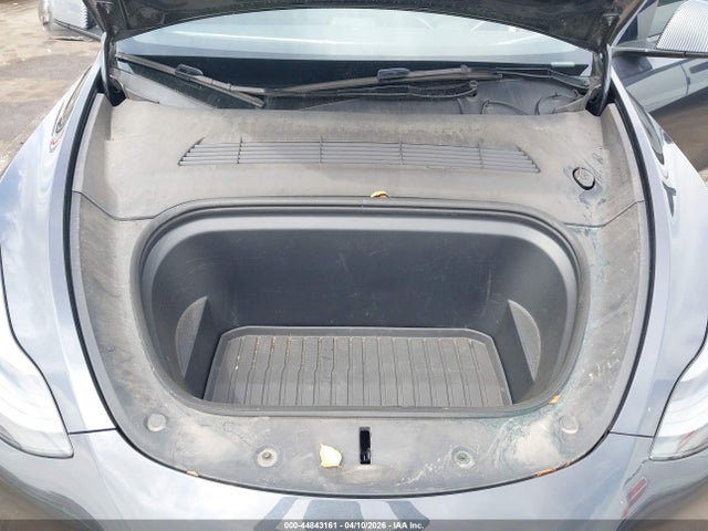 Tesla Model Y Performance Dual Motor All-wheel Drive