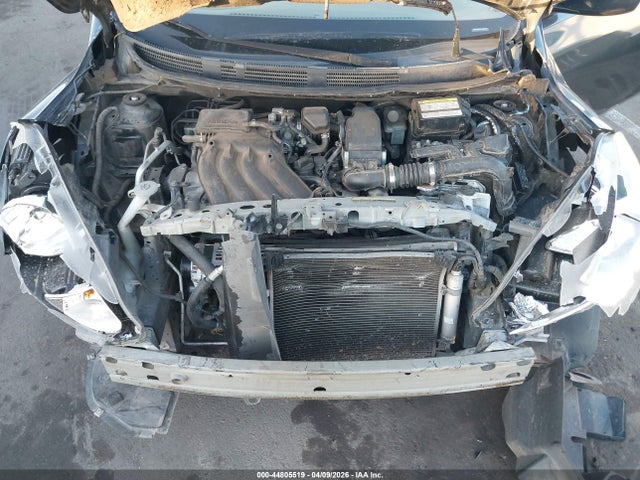 Nissan Versa 1.6 Sv