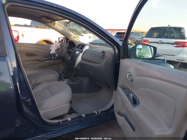 Nissan Versa 1.6 Sv