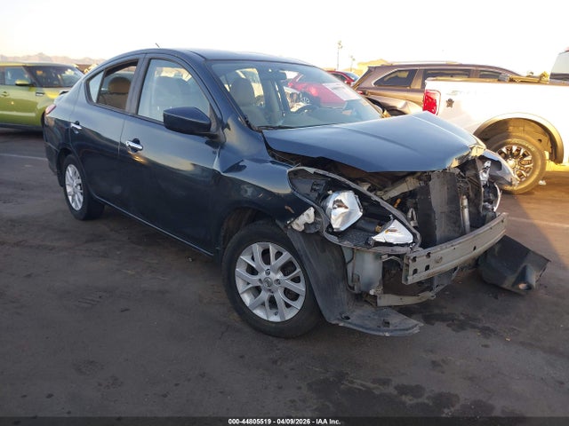 Salvage Nissan Versa Image