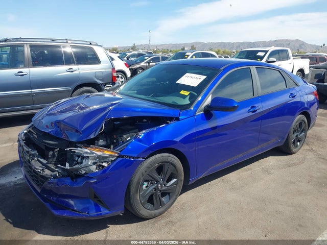 Hyundai ELANTRA Sel