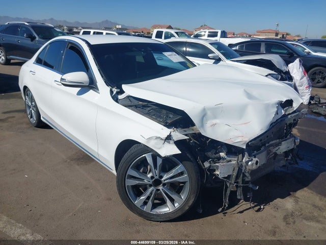 Salvage Mercedes-Benz C-Class Image