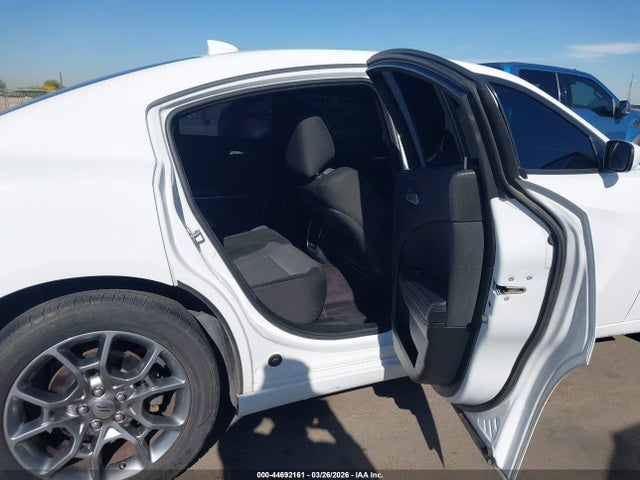 Dodge Charger Sxt Awd