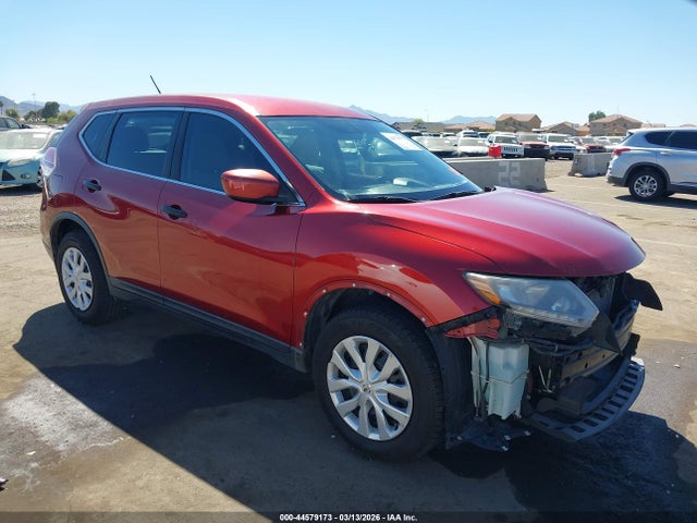 Salvage Nissan Rogue Image