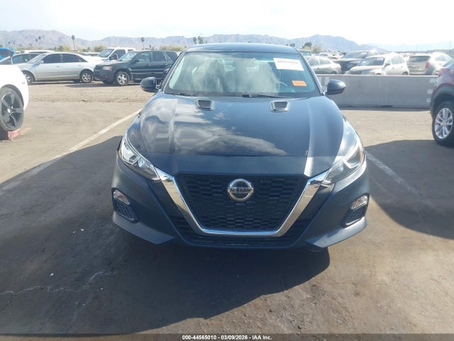 Nissan Altima S Fwd