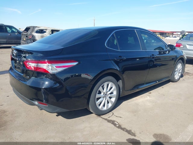 Toyota Camry Le