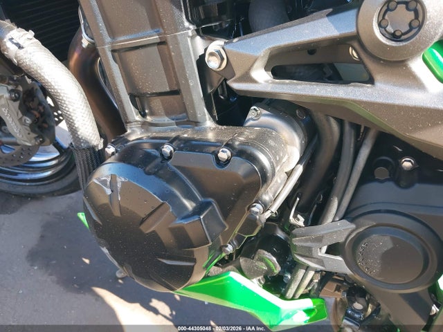 Kawasaki Zr900 M