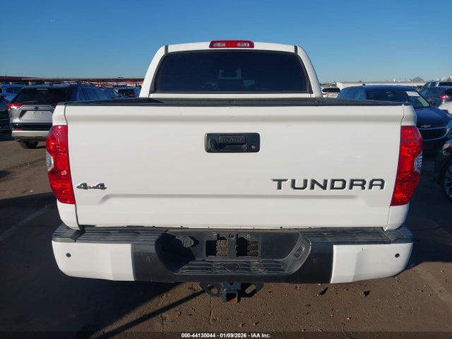 Toyota Tundra 1794 5.7l V8