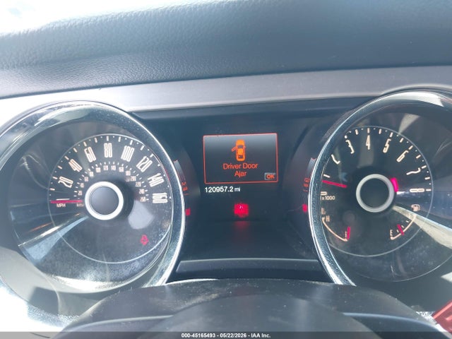 Ford Mustang V6 Premium