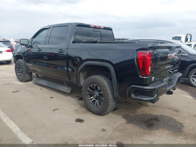 GMC Sierra 1500 4wd  Short Box At4x