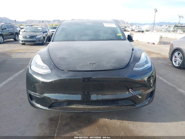 Tesla Model Y Long Range Dual Motor All-wheel Drive