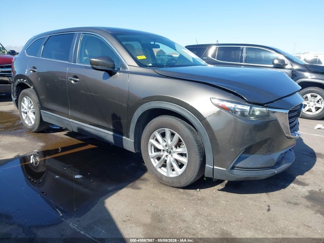 Salvage Mazda Cx Image