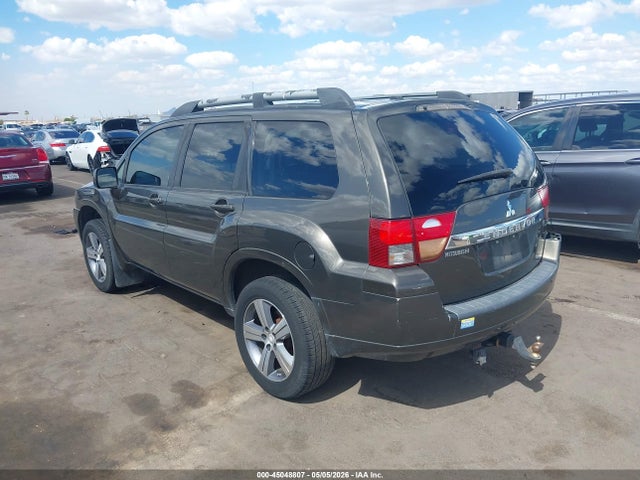 Mitsubishi Endeavor Se