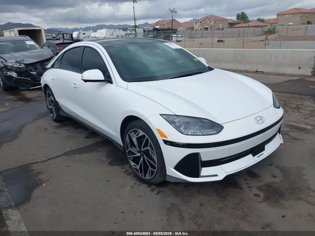 Salvage Hyundai Ioniq Image
