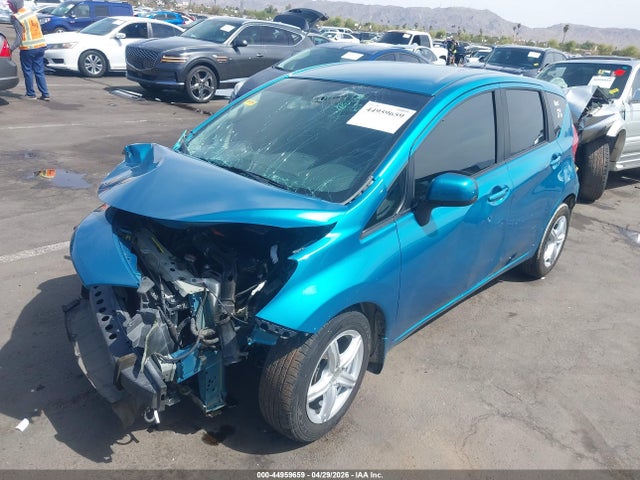Nissan Versa Sv