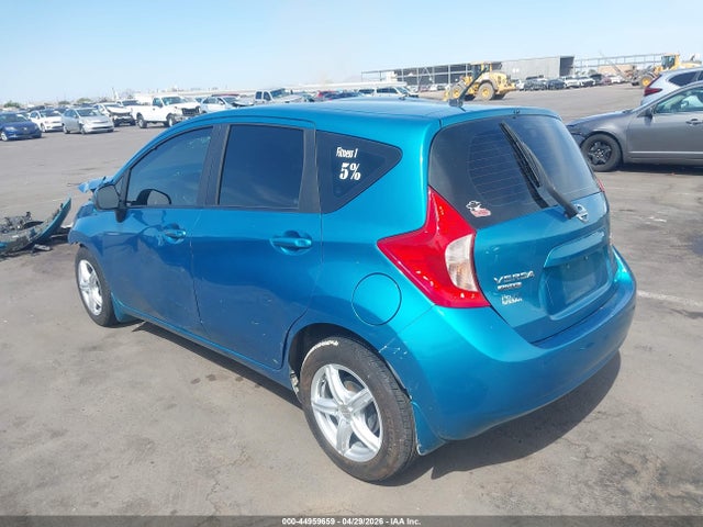 Nissan Versa Sv
