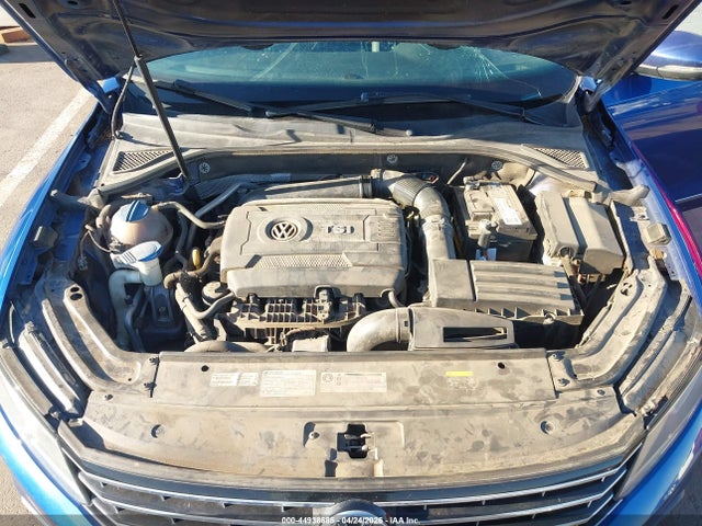 Volkswagen Passat 1.8t S