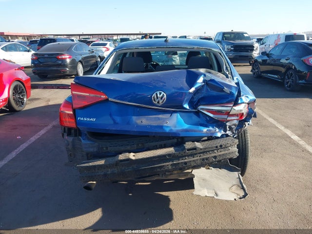 Volkswagen Passat 1.8t S