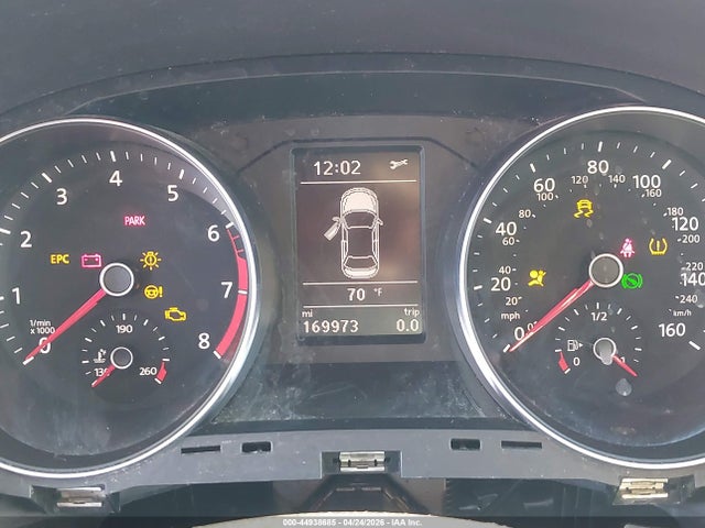 Volkswagen Passat 1.8t S