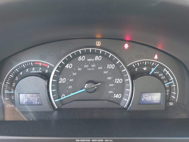 Toyota Camry Le