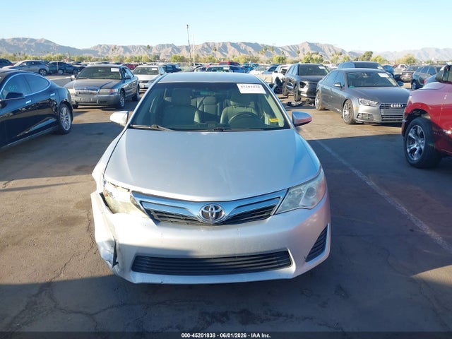 Toyota Camry Le